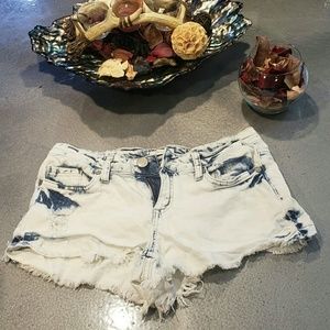 Acid wash distressed shorts